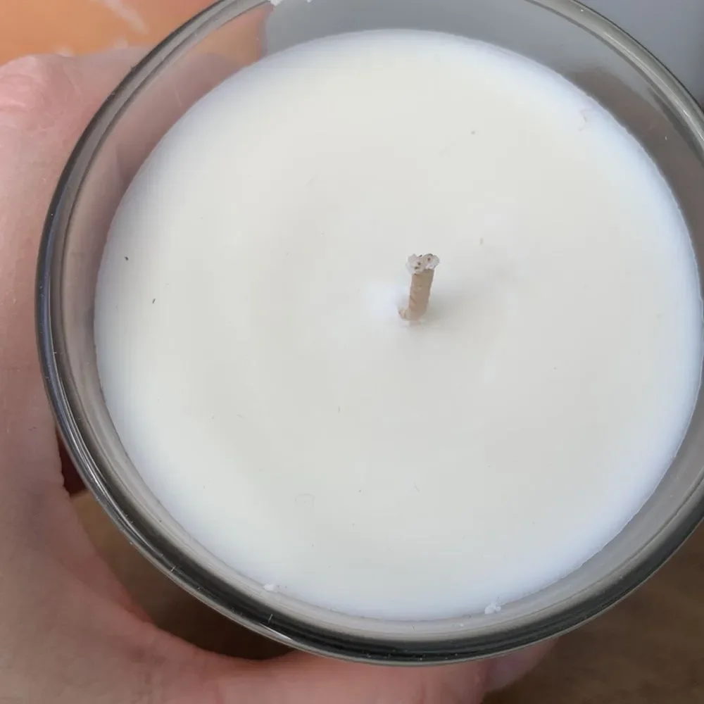 Lasting Smiles Cause Candle - Sea Salt Citrus Aromatherapy 6.8 oz - 50 hr